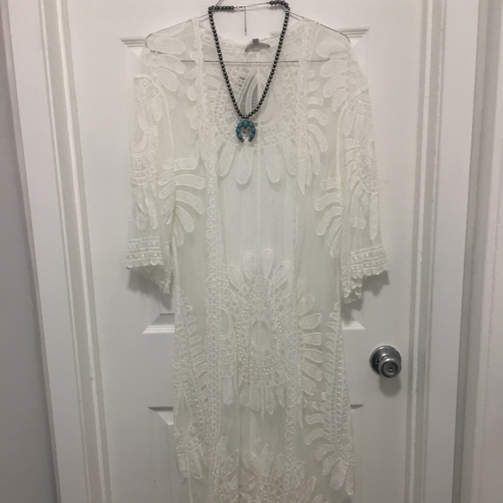 Lace kimono